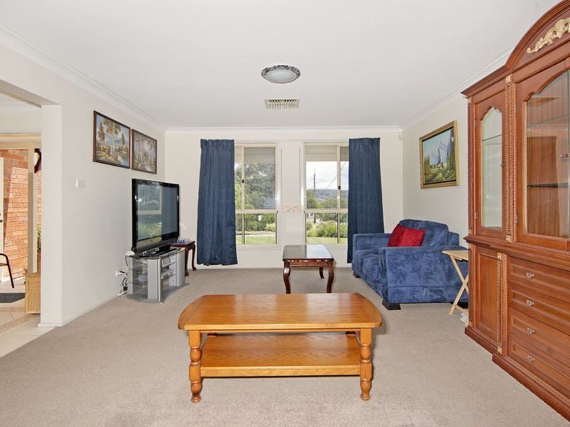 2 Henricks Road, Killarney Vale NSW 2261