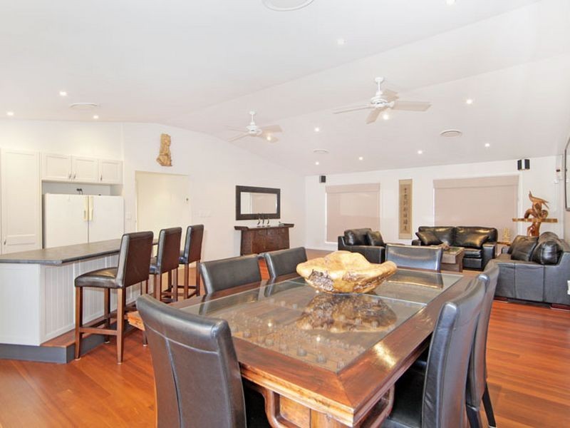 97 Hume Blvd, Killarney Vale NSW 2261