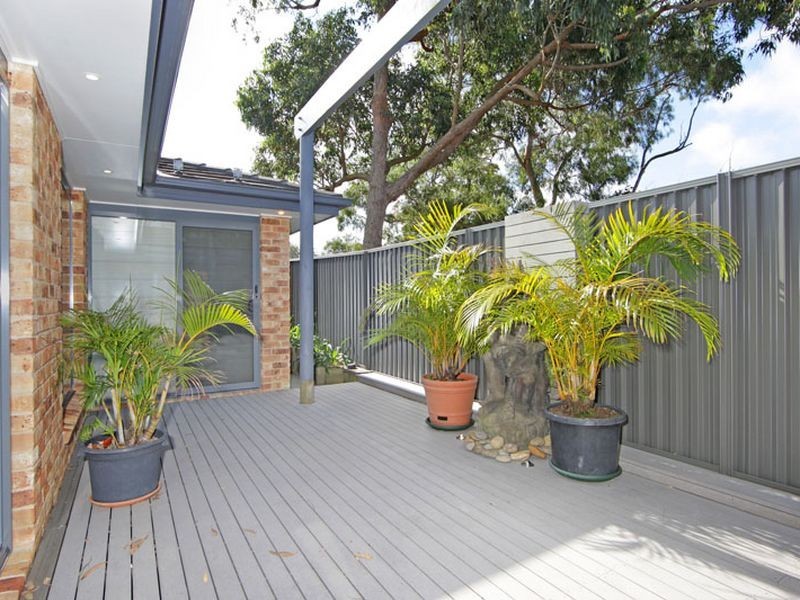 97 Hume Blvd, Killarney Vale NSW 2261