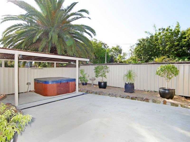 1a Thomas Mitchell Road, Killarney Vale NSW 2261