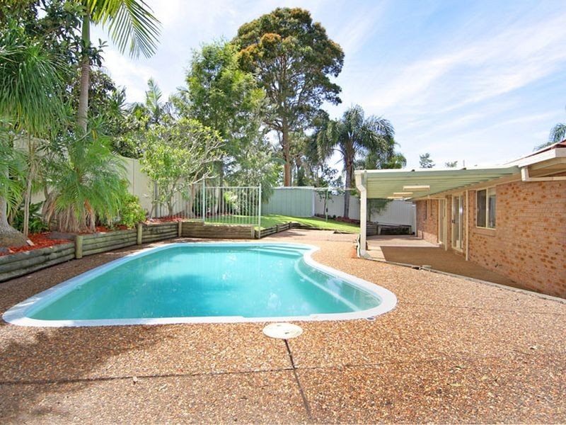 2 Vaughan Close, Killarney Vale NSW 2261