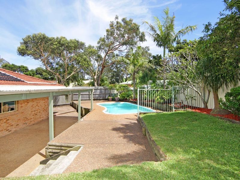 2 Vaughan Close, Killarney Vale NSW 2261