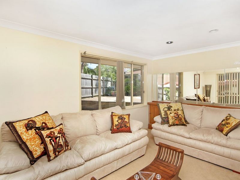 2 Vaughan Close, Killarney Vale NSW 2261
