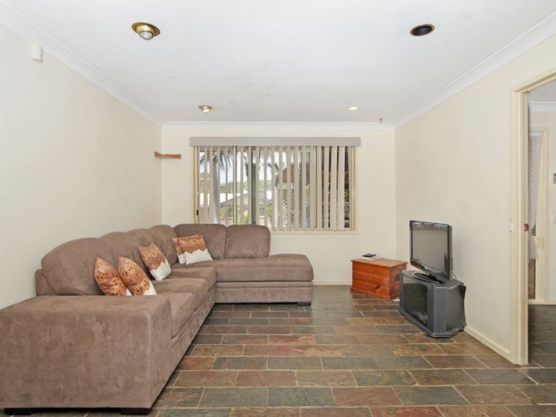 2 Vaughan Close, Killarney Vale NSW 2261