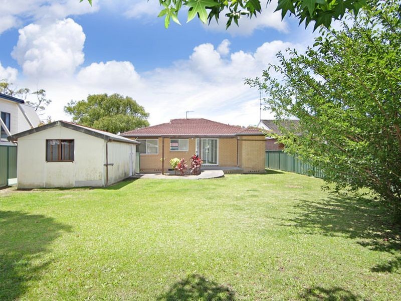 19 Tasman Avenue, Killarney Vale NSW 2261