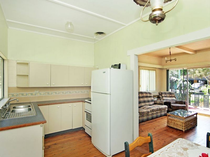 22 The Peninsula, Killarney Vale NSW 2261