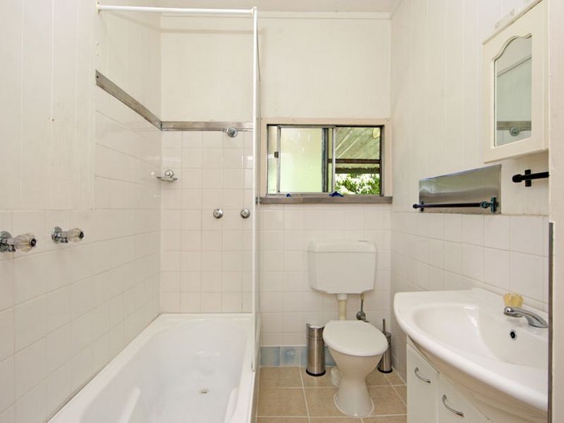 22 The Peninsula, Killarney Vale NSW 2261