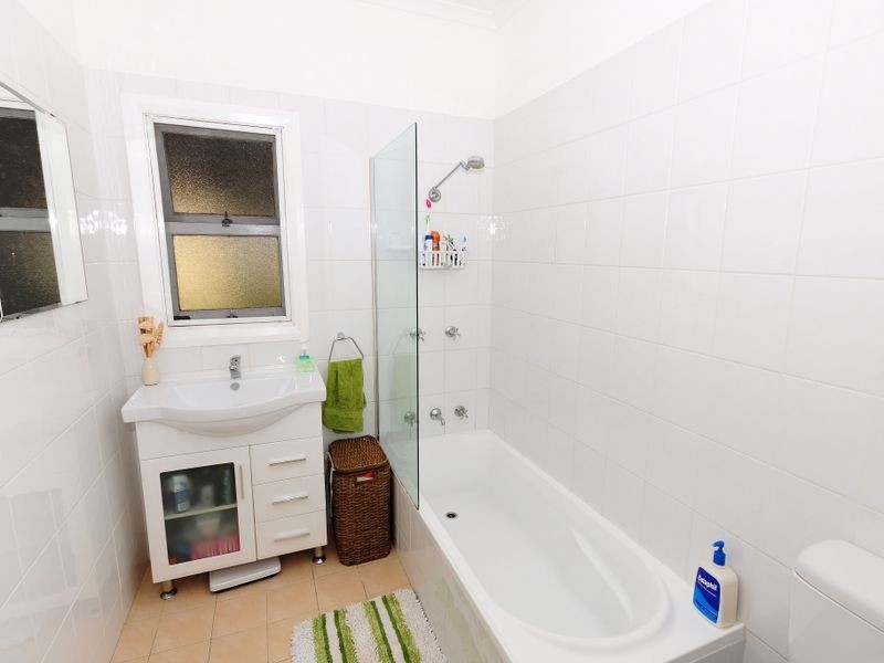 24 Wyong Road, Tumbi Umbi NSW 2261
