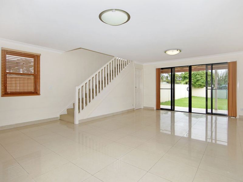 11 McLean Street, Killarney Vale NSW 2261