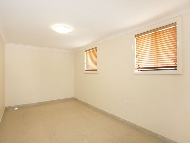 11 McLean Street, Killarney Vale NSW 2261