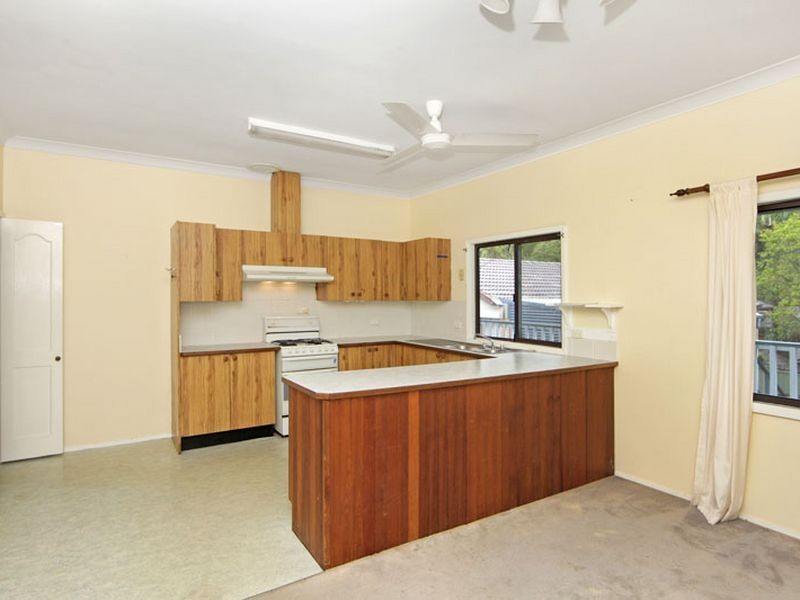 13 Eastern Road, Tumbi Umbi NSW 2261