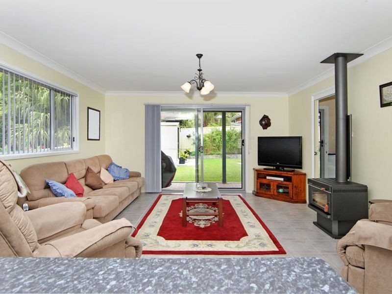 8 Mackay Drive, Tumbi Umbi NSW 2261