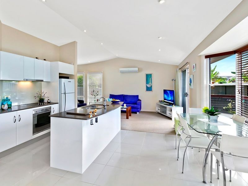 47A Ferndale Street, Killarney Vale NSW 2261
