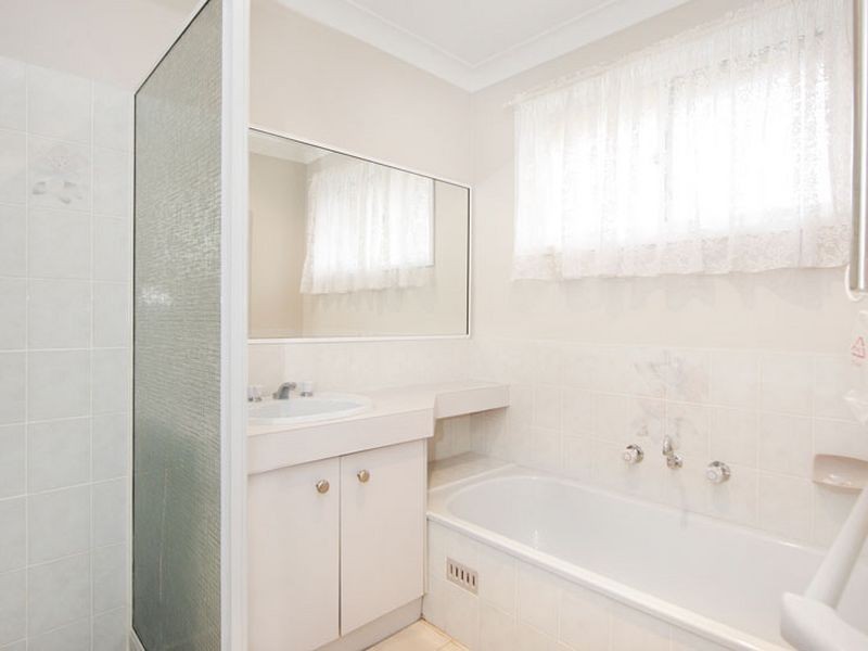 12 Cara Street, Killarney Vale NSW 2261