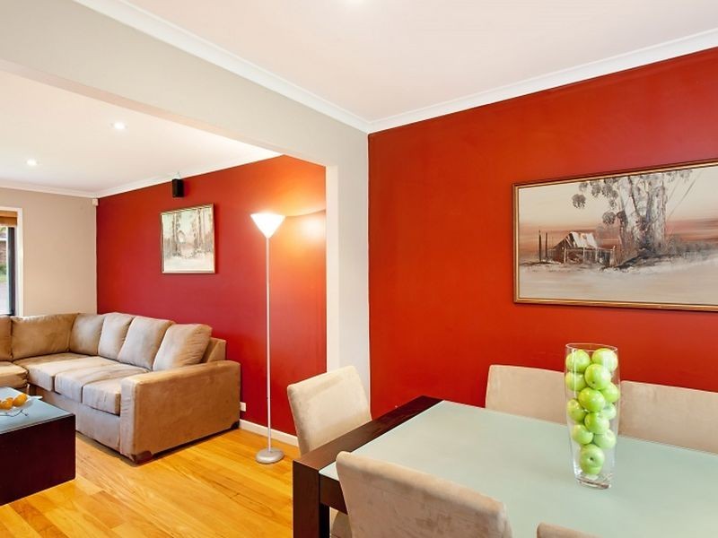 10 Vaughan Close, Killarney Vale NSW 2261