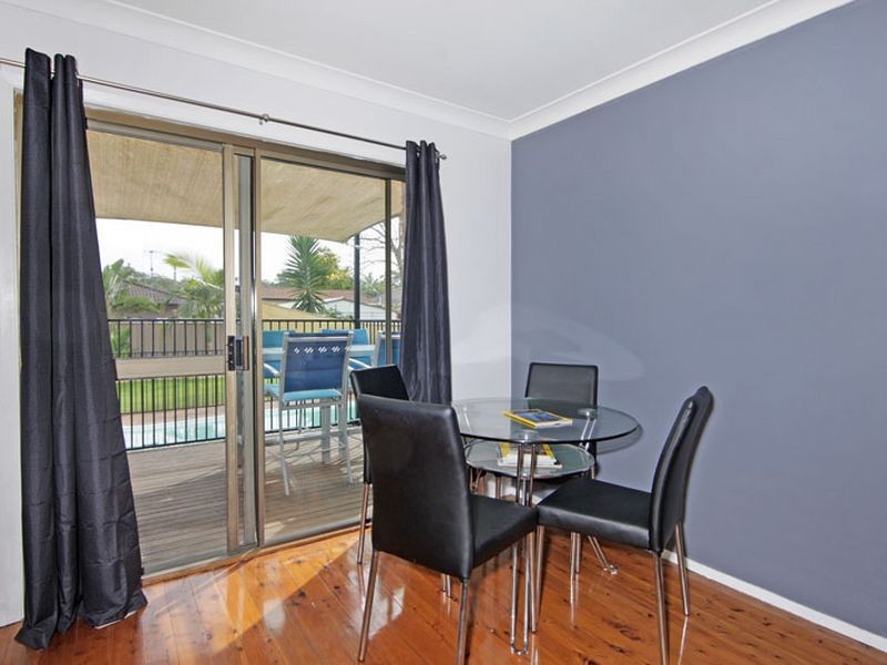 41 St James Avenue, Berkeley Vale NSW 2261