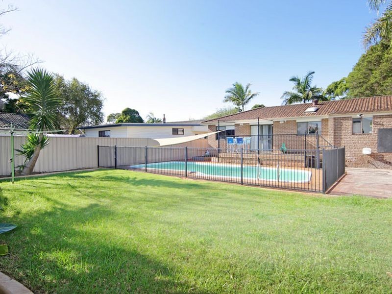 41 St James Avenue, Berkeley Vale NSW 2261