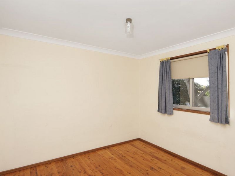 49 Wyong Road, Berkeley Vale NSW 2261