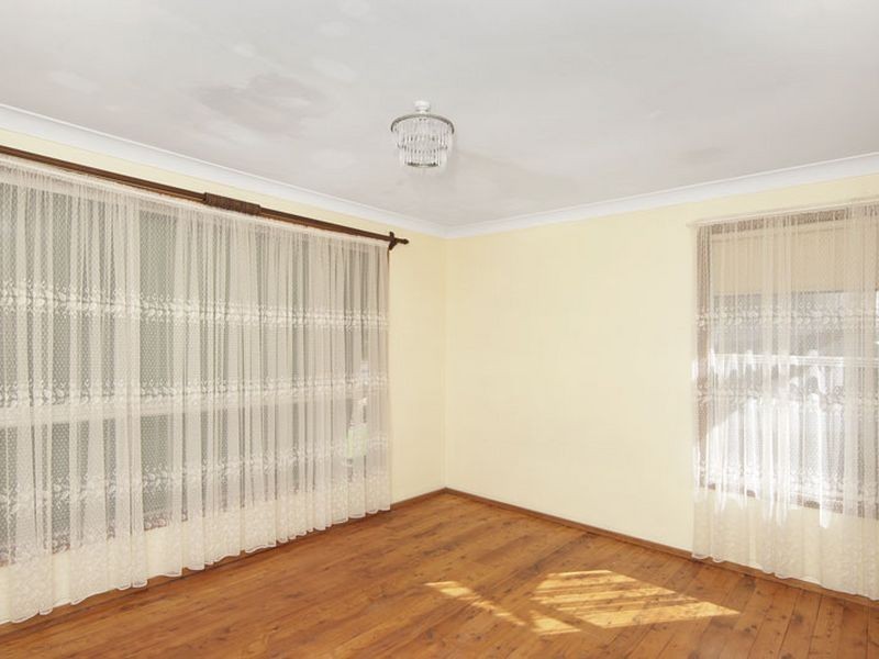 49 Wyong Road, Berkeley Vale NSW 2261