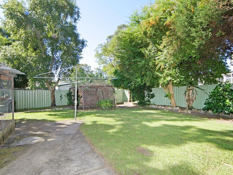 49 Wyong Road, Berkeley Vale NSW 2261