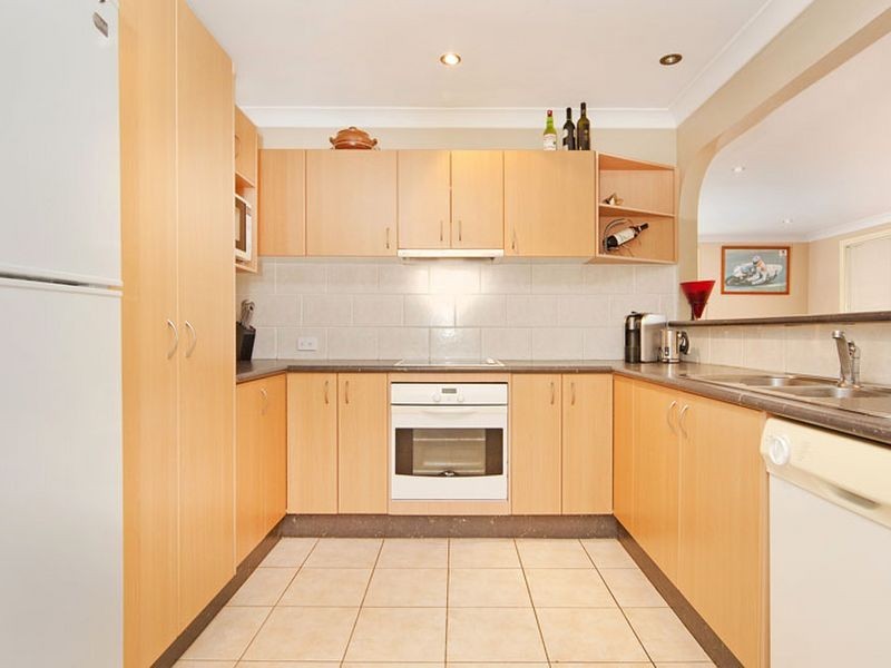 9 Wyong Road, Tumbi Umbi NSW 2261