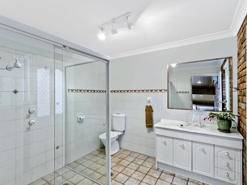 21 Keveer Close, Berkeley Vale NSW 2261