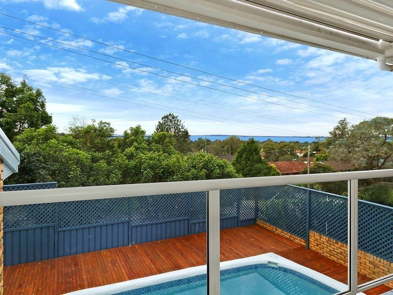 21 Keveer Close, Berkeley Vale NSW 2261