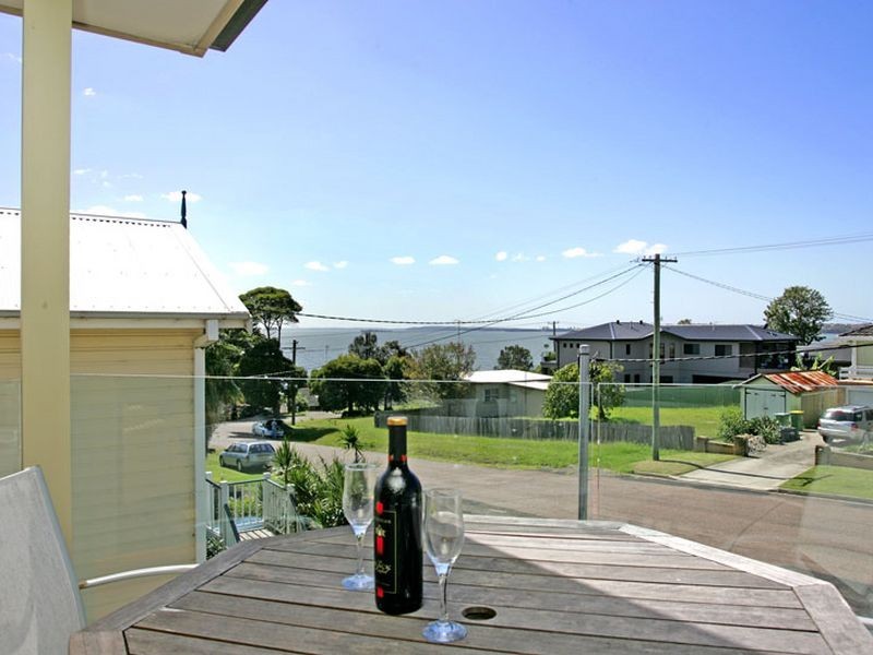 5 Carlyon Street, Killarney Vale NSW 2261