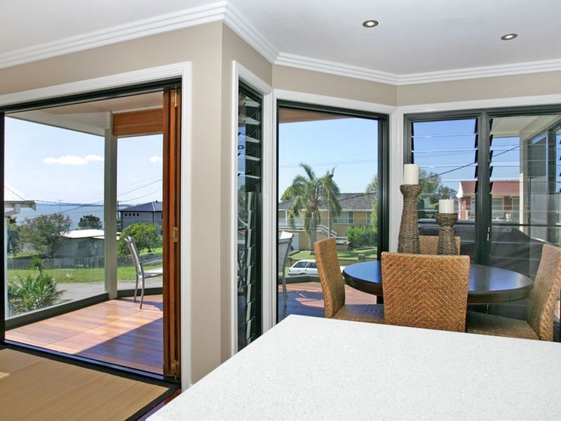 5 Carlyon Street, Killarney Vale NSW 2261