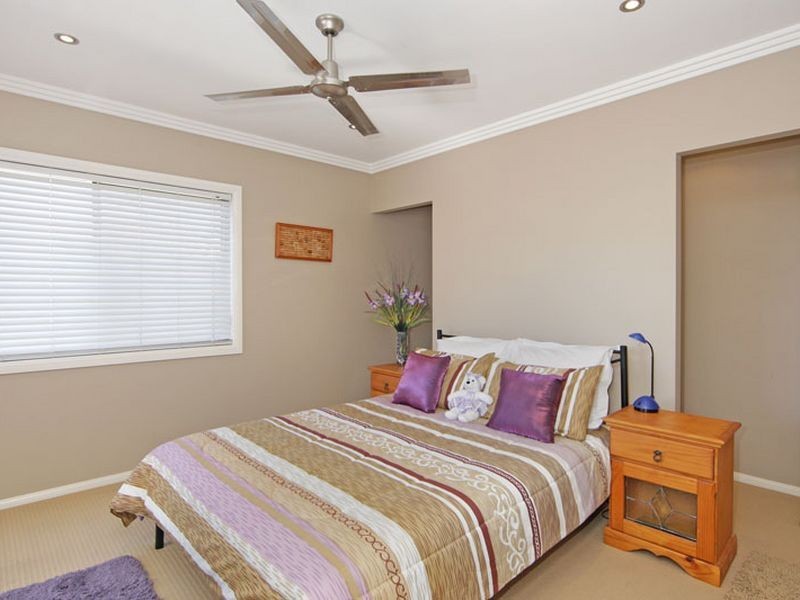 5 Carlyon Street, Killarney Vale NSW 2261