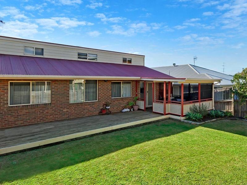 69D Hillside Drive, Berkeley Vale NSW 2261