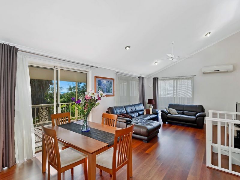 69D Hillside Drive, Berkeley Vale NSW 2261
