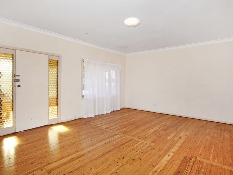 16 Cook Road, Killarney Vale NSW 2261