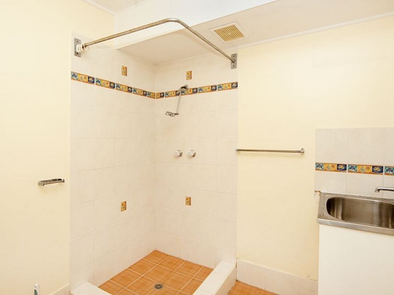 16 Cook Road, Killarney Vale NSW 2261