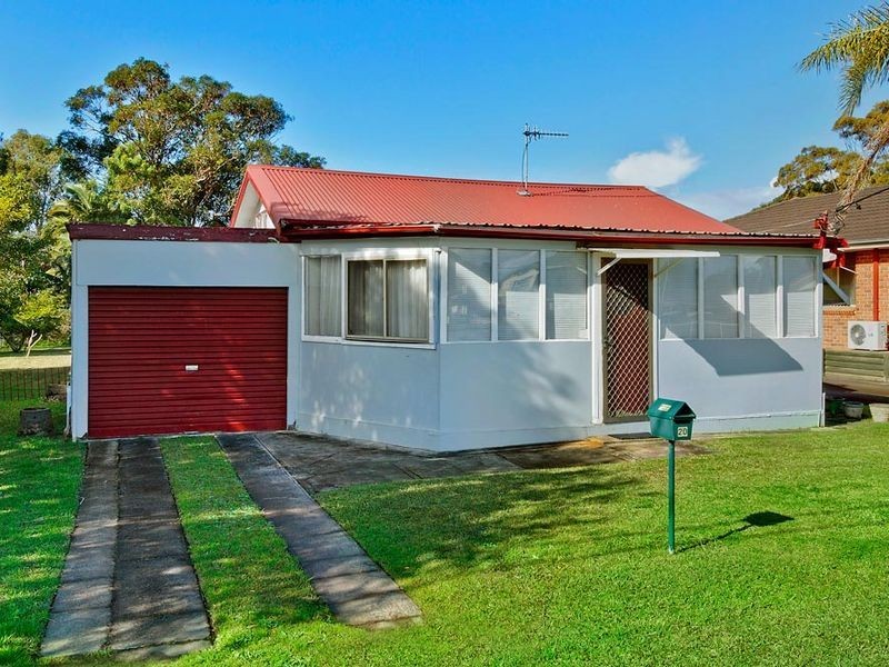 20 Armstrong Avenue, Killarney Vale NSW 2261