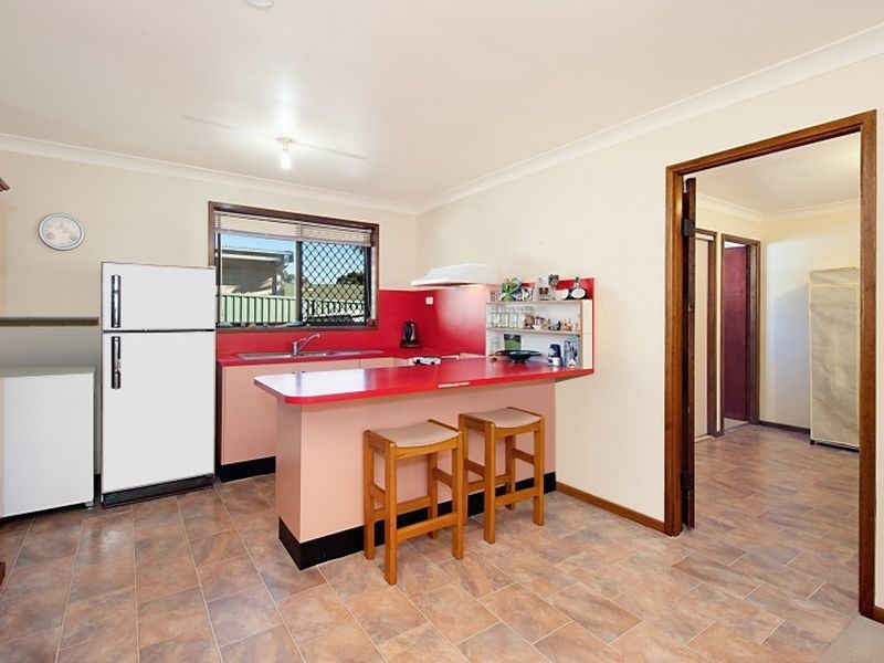 31 Cornish Avenue, Killarney Vale NSW 2261