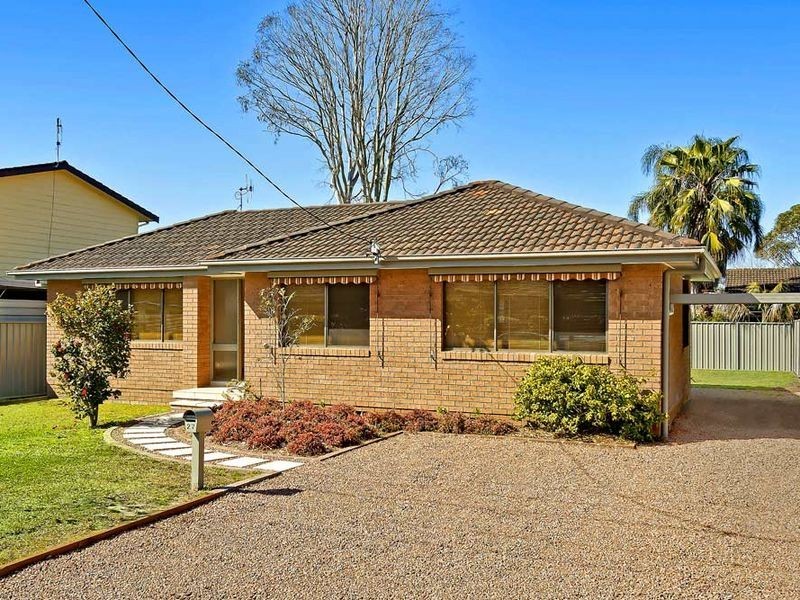 27 Moloki Avenue, Chittaway Bay NSW 2261