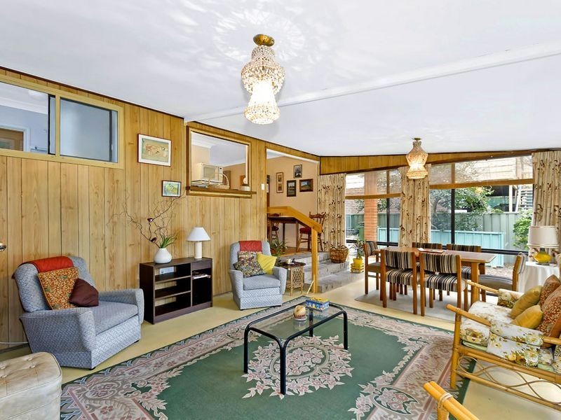 4 Armstrong Avenue, Killarney Vale NSW 2261