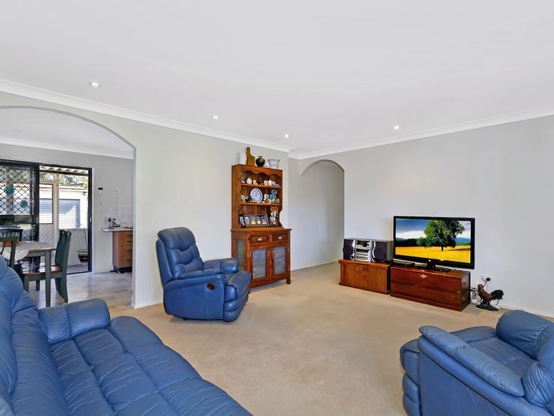 104 George Evans Road, Killarney Vale NSW 2261