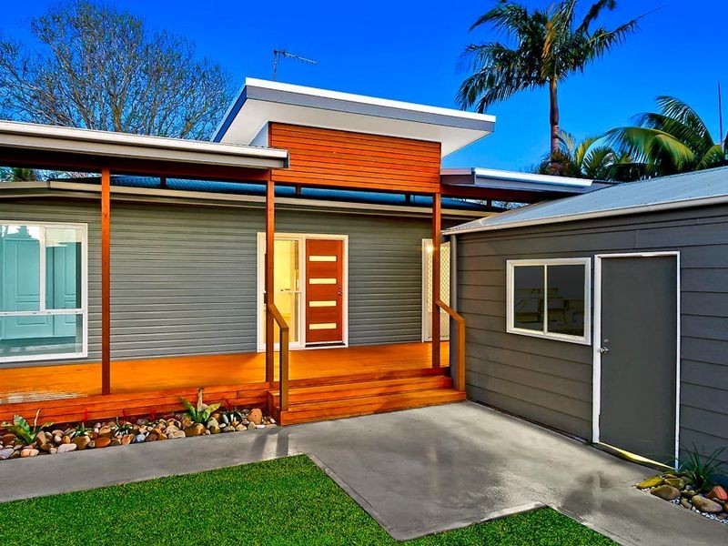 4 Crosby Crescent, Killarney Vale NSW 2261