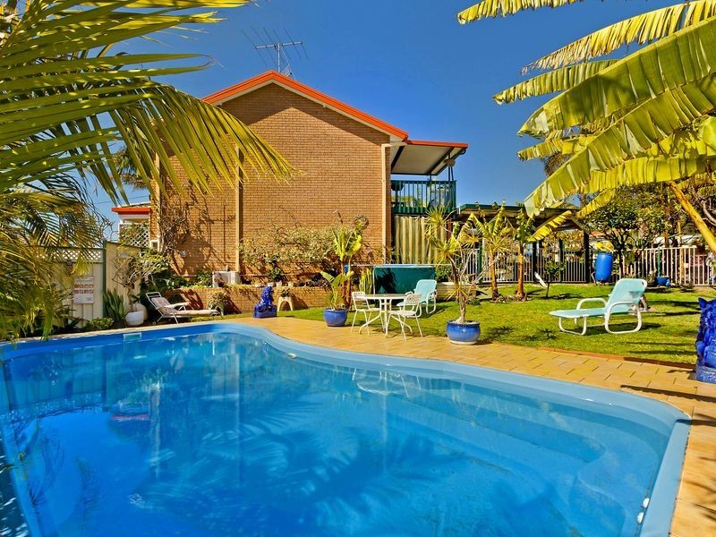 28 Cuthbert Road, Killarney Vale NSW 2261