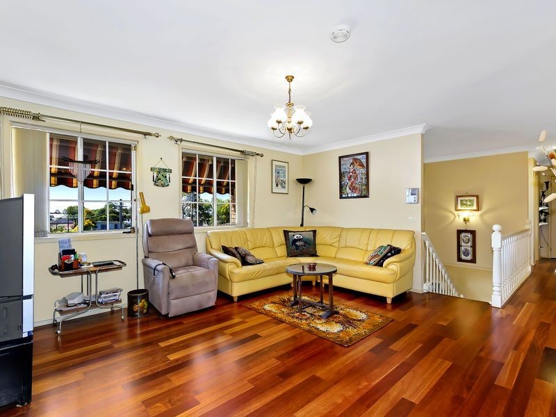 28 Cuthbert Road, Killarney Vale NSW 2261