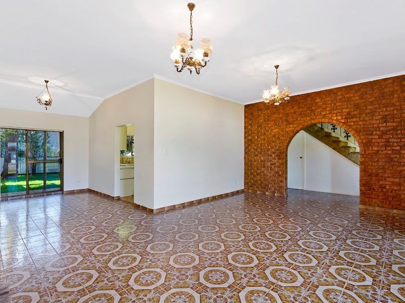 3 Hinemoa Avenue, Killarney Vale NSW 2261