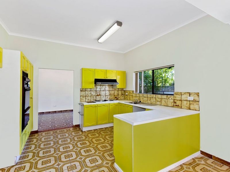 3 Hinemoa Avenue, Killarney Vale NSW 2261