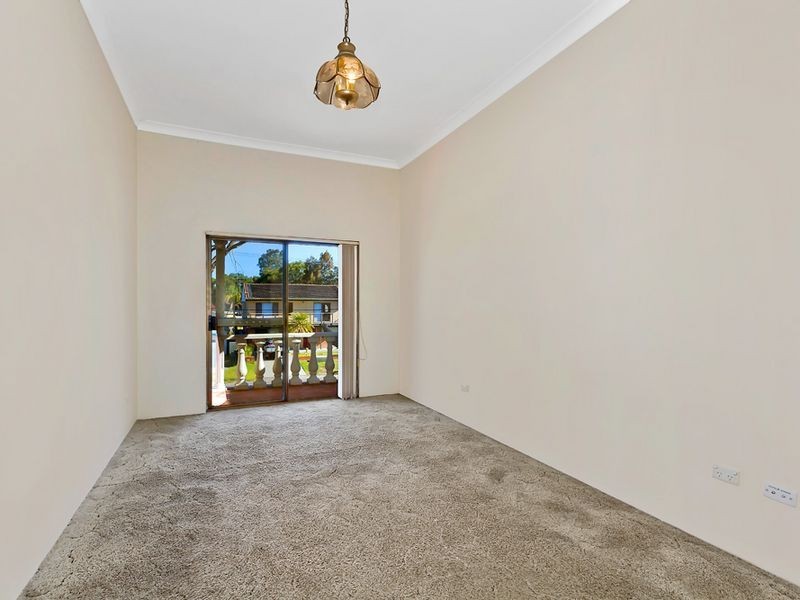 3 Hinemoa Avenue, Killarney Vale NSW 2261
