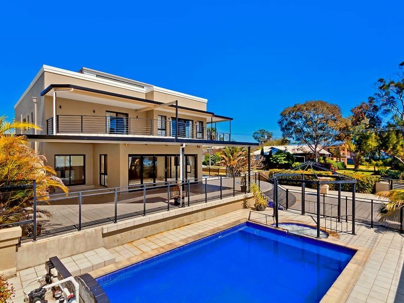 18 Lucinda Avenue, Killarney Vale NSW 2261