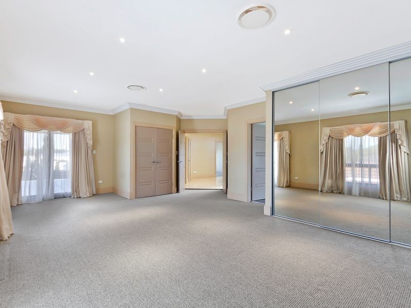 18 Lucinda Avenue, Killarney Vale NSW 2261