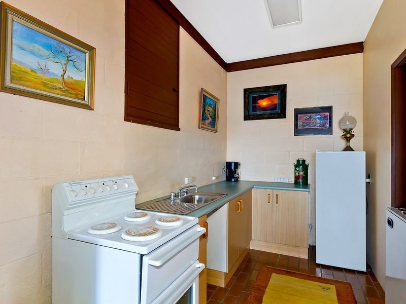 7 Trelawney Street, Killarney Vale NSW 2261