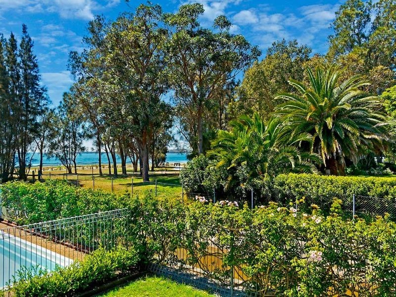 2 Ferndale Street, Killarney Vale NSW 2261