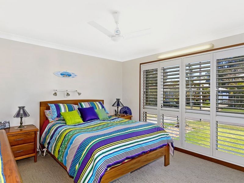 2 Ferndale Street, Killarney Vale NSW 2261